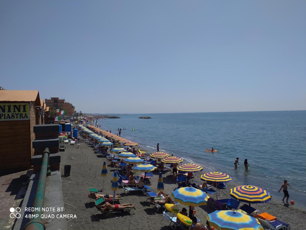 Holiday Home Casa Vacanze 萨莱诺 外观 照片
