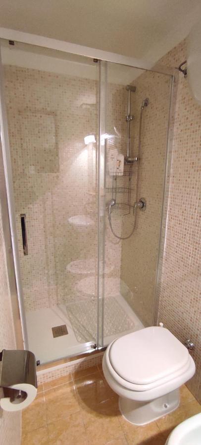 Holiday Home Casa Vacanze 萨莱诺 外观 照片