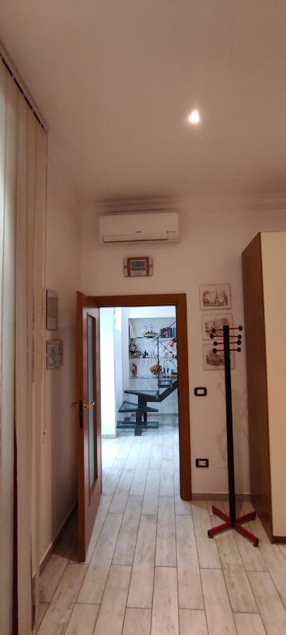 Holiday Home Casa Vacanze 萨莱诺 外观 照片